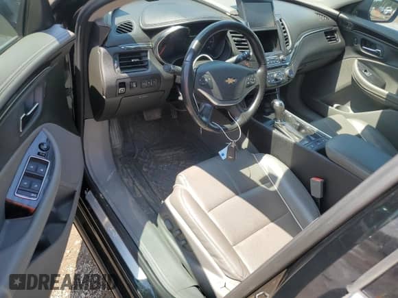 2017 Chevrolet Impala Premier с VIN 1G1145S31HU136275, выставлен на аукционе Copart как лот 67611855 с пробегом 83 376 миль миль и Списание • Salvage title. История ставок и продаж доступна на DreamBid. Изображение 8.