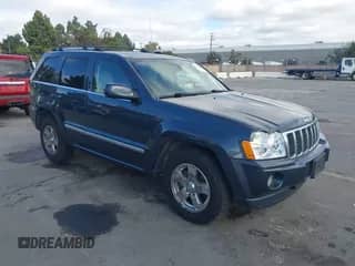 2007 Jeep Grand Cherokee Overland with VIN 1J8HR68257C694512, listed as a IAAI auction lot 43448204 with 95,296 mi miles and . Bid and sale history available at DreamBid. Image 1.