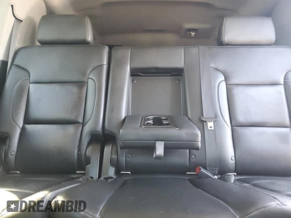 2019 Chevrolet Suburban LT с VIN 1GNSCHKC0KR142800, выставлен на аукционе Copart как лот 66532175 с пробегом Не указан миль и Чистый • Clean title. История ставок и продаж доступна на DreamBid. Изображение 10.