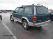 1995 Ford Explorer Eddie Bauer с VIN 1FMDU34X2SZA79941, выставлен на аукционе IAAI как лот 43536427 с пробегом 148 765 миль миль и . История ставок и продаж доступна на DreamBid. Изображение 3.