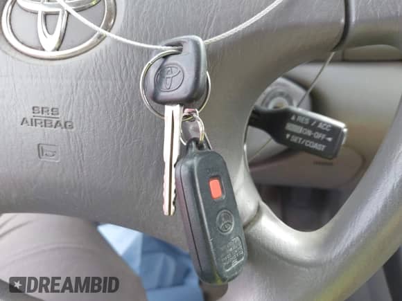 2004 Toyota Camry LE с VIN 4T1BE32K04U939282, выставлен на аукционе IAAI как лот 43362311 с пробегом 313 210 миль миль и . История ставок и продаж доступна на DreamBid. Изображение 11.