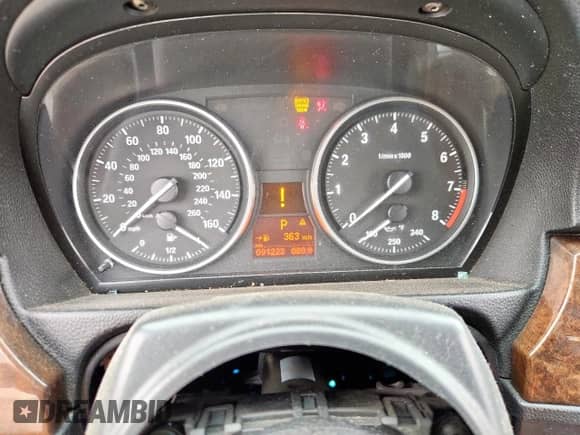 2007 BMW 3 Series 328i z VIN WBAWL13507PX16720, wystawiony jako Copart lot #68773895 z przebiegiem 91 223 mil mil oraz Szkoda całkowita • Salvage title. Historia ofert i sprzedaży dostępna na DreamBid. Obrazek 9.