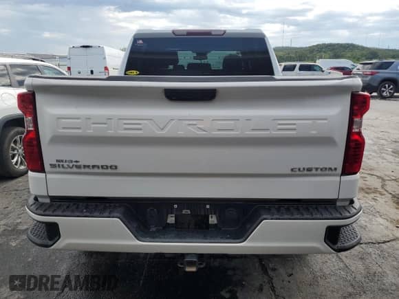 2022 Chevrolet Silverado 1500 Custom z VIN 3GCPDBEK0NG525703, wystawiony jako Copart lot #63066565 z przebiegiem 105 626 mil mil oraz Szkoda całkowita • Salvage title. Historia ofert i sprzedaży dostępna na DreamBid. Obrazek 6.