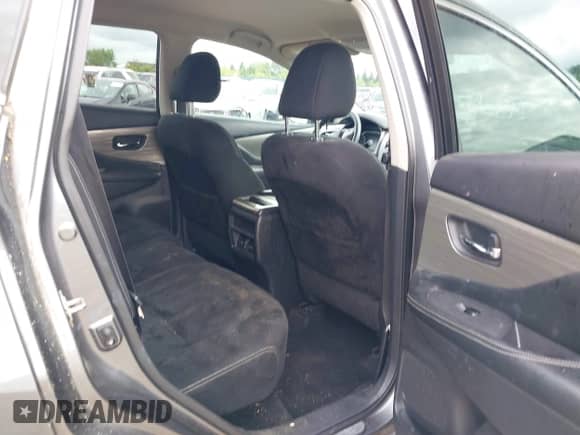 2016 Nissan Murano Platinum with VIN 5N1AZ2MH5GN142732, listed as a IAAI auction lot 43028988 with 107,902 mi miles and . Bid and sale history available at DreamBid. Image 8.