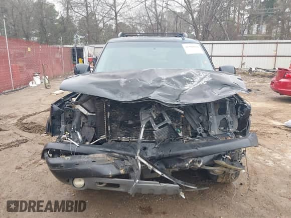 2006 Chevrolet Tahoe Z71 с VIN 1GNEC13T76R114680, выставлен на аукционе IAAI как лот 41588650 с пробегом Не указан миль и . История ставок и продаж доступна на DreamBid. Изображение 6.
