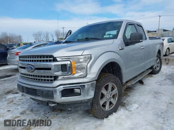 2018 Ford F-150 XL z VIN 1FTEX1EB0JFE62848, wystawiony jako IAAI lot #41658929 z przebiegiem 63 185 mil mil oraz . Historia ofert i sprzedaży dostępna na DreamBid. Obrazek 17.