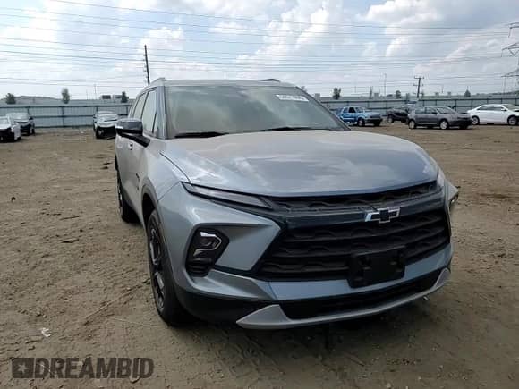 2025 Chevrolet Blazer LT с VIN 3GNKBJRS5SS137869, выставлен на аукционе Copart как лот 56577895 с пробегом 7 019 миль миль и Списание • Salvage title. История ставок и продаж доступна на DreamBid. Изображение 13.
