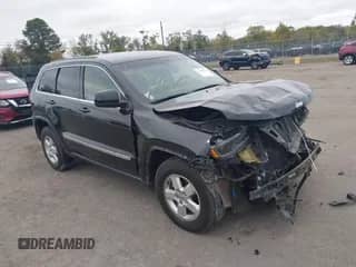 2012 Jeep Grand Cherokee Laredo z VIN 1C4RJFAG3CC333752, wystawiony jako IAAI lot #43445916 z przebiegiem 314 358 mil mil oraz . Historia ofert i sprzedaży dostępna na DreamBid. Obrazek 1.