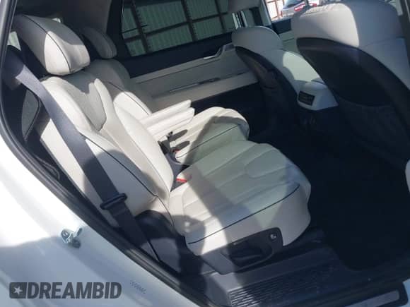 2024 Hyundai Palisade Calligraphy z VIN KM8R7DGE9RU721740, wystawiony jako IAAI lot #41485304 z przebiegiem 23 527 mil mil oraz . Historia ofert i sprzedaży dostępna na DreamBid. Obrazek 8.