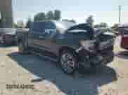 2023 GMC Sierra 1500 Denali z VIN 3GTUUGED7PG111838, wystawiony jako Copart lot #63683155 z przebiegiem Nie podano mil oraz Czysty tytuł • Clean title. Historia ofert i sprzedaży dostępna na DreamBid. Obrazek 4.