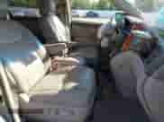 2010 Toyota Sienna XLE с VIN 5TDYK4CC3AS322446, выставлен на аукционе IAAI как лот 40596185 с пробегом Не указан миль и . История ставок и продаж доступна на DreamBid. Изображение 5.