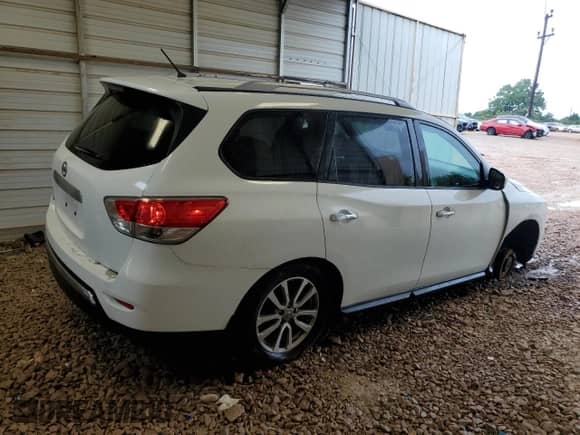 2015 Nissan Pathfinder S с VIN 5N1AR2MN2FC691854, выставлен на аукционе Copart как лот 68700285 с пробегом 123 294 миль миль и Списание • Salvage title. История ставок и продаж доступна на DreamBid. Изображение 3.