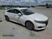 2022 Honda Accord с VIN 1HGCV3F10NA000468, выставлен на аукционе Copart как лот 68996905 с пробегом 47 273 миль миль и Списание • Salvage title. История ставок и продаж доступна на DreamBid. Изображение 4.