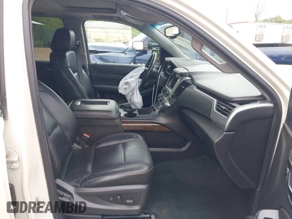 2015 Chevrolet Suburban LT с VIN 1GNSKJKC1FR120160, выставлен на аукционе IAAI как лот 42919881 с пробегом 203 172 миль миль и . История ставок и продаж доступна на DreamBid. Изображение 5.