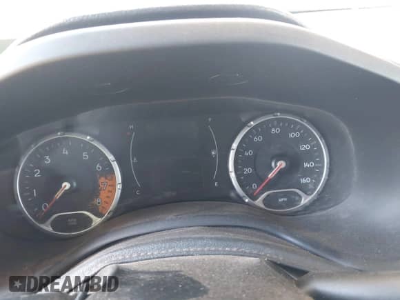 2018 Jeep Renegade Latitude с VIN ZACCJBBB9JPJ39167, выставлен на аукционе IAAI как лот 43111670 с пробегом Не указан миль и . История ставок и продаж доступна на DreamBid. Изображение 7.