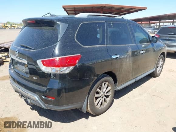 2014 Nissan Pathfinder S z VIN 5N1AR2MN7EC662591, wystawiony jako IAAI lot #42319604 z przebiegiem 159 311 mil mil oraz . Historia ofert i sprzedaży dostępna na DreamBid. Obrazek 4.