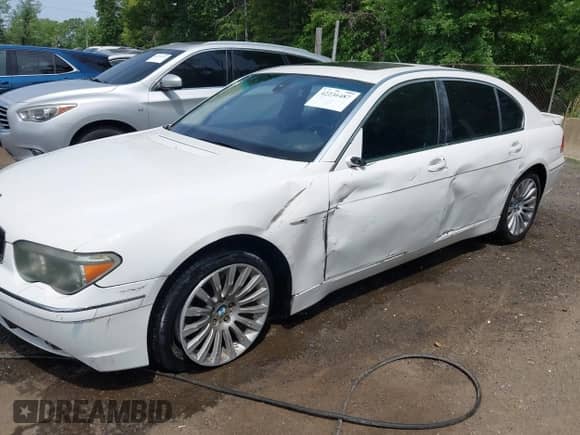 2004 BMW 7 Series 745Li with VIN WBAGN63464DS47181, listed as a IAAI auction lot 42236487 with 143,707 mi miles and . Bid and sale history available at DreamBid. Image 6.