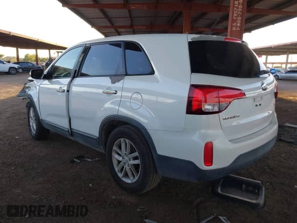 2014 Kia Sorento LX с VIN 5XYKT3A62EG426312, выставлен на аукционе IAAI как лот 43191752 с пробегом 152 558 миль миль и . История ставок и продаж доступна на DreamBid. Изображение 3.