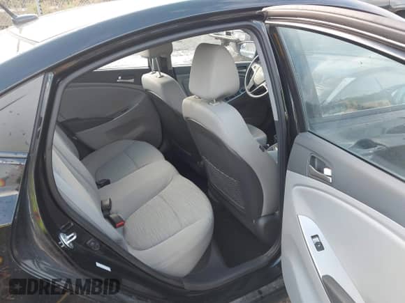 2016 Hyundai Accent SE with VIN KMHCT4AE9GU972507, listed as a IAAI auction lot 43480520 with 91,697 mi miles and . Bid and sale history available at DreamBid. Image 8.