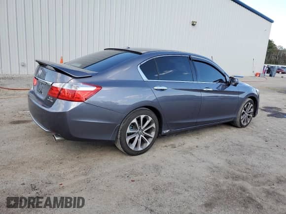 2014 Honda Accord EX-L with VIN 1HGCR3F83EA034745, listed as a Copart auction lot 84263315 with 156,565 mi miles and Salvage title. Bid and sale history available at DreamBid. Image 3.