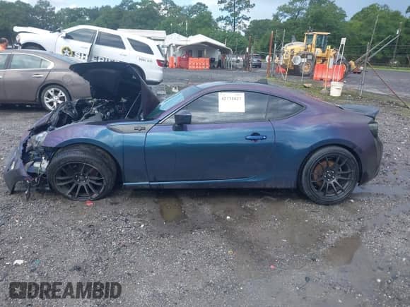 2014 Scion FR-S z VIN JF1ZNAA15E9710204, wystawiony jako IAAI lot #42731827 z przebiegiem Nie podano mil oraz . Historia ofert i sprzedaży dostępna na DreamBid. Obrazek 13.