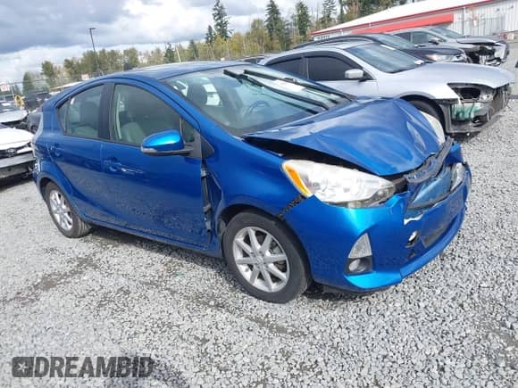 2013 Toyota Prius Two с VIN JTDKDTB38D1058363, выставлен на аукционе IAAI как лот 43361357 с пробегом 82 707 миль миль и . История ставок и продаж доступна на DreamBid. Изображение 1.