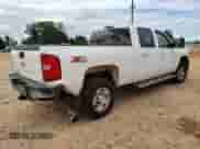 2008 Chevrolet Silverado 2500HD Work Truck with VIN 1GCHK23628F173472, listed as a Copart auction lot 84760475 with 586,592 mi miles and Salvage title. Bid and sale history available at DreamBid. Image 3.
