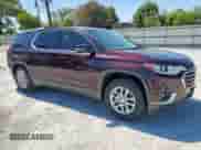 2018 Chevrolet Traverse LT Cloth z VIN 1GNERGKWXJJ152201, wystawiony jako Copart lot #84065745 z przebiegiem 94 257 mil mil oraz Szkoda całkowita • Salvage title. Historia ofert i sprzedaży dostępna na DreamBid. Obrazek 4.