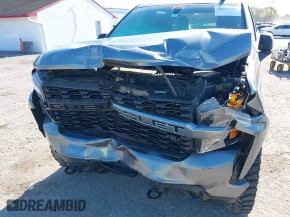 2020 Chevrolet Silverado 1500 Custom с VIN 1GCUYBEF1LZ201263, выставлен на аукционе IAAI как лот 42021668 с пробегом 80 408 миль миль и . История ставок и продаж доступна на DreamBid. Изображение 6.