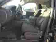 2011 Chevrolet Tahoe LS с VIN 1GNSCAE0XBR223506, выставлен на аукционе Copart как лот 87433045 с пробегом 156 433 миль миль и Списание • Salvage title. История ставок и продаж доступна на DreamBid. Изображение 7.