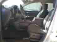 2018 Chevrolet Equinox LT z VIN 2GNAXJEV5J6328766, wystawiony jako Copart lot #84067225 z przebiegiem 180 395 mil mil oraz Czysty tytuł • Clean title. Historia ofert i sprzedaży dostępna na DreamBid. Obrazek 7.