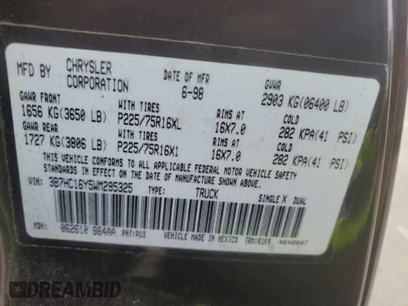 1998 Dodge 1500 с VIN 3B7HC16Y5WM295325, выставлен на аукционе Copart как лот 88844355 с пробегом 136 378 миль миль и Списание • Salvage title. История ставок и продаж доступна на DreamBid. Изображение 12.