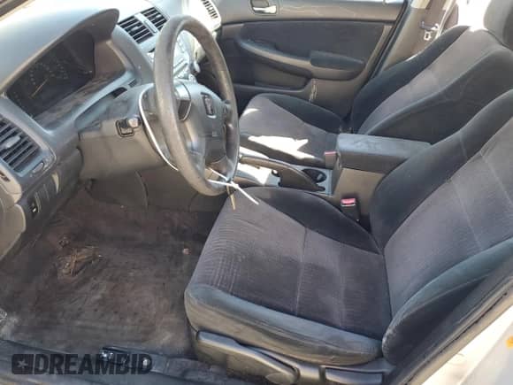 2003 Honda Accord LX with VIN 1HGCM56323A112623, listed as a Copart auction lot 84656275 with 265,483 mi miles and Non repairable. Bid and sale history available at DreamBid. Image 7.