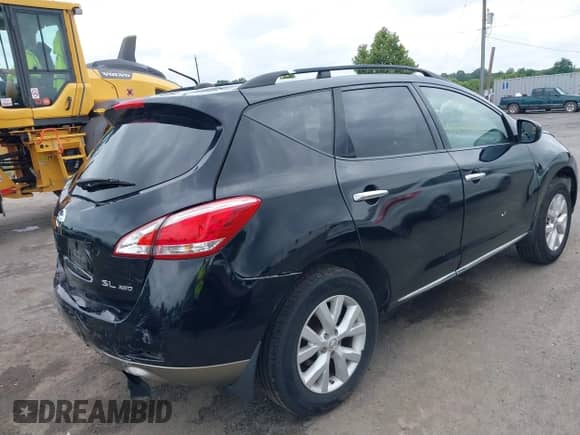2011 Nissan Murano SV z VIN JN8AZ1MW2BW159086, wystawiony jako IAAI lot #42698968 z przebiegiem 230 983 mil mil oraz . Historia ofert i sprzedaży dostępna na DreamBid. Obrazek 4.