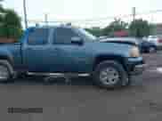 2009 GMC Sierra 1500 SLT with VIN 3GTEK33M59G212255, listed as a IAAI auction lot 42751396 with 176,279 mi miles and . Bid and sale history available at DreamBid. Image 13.