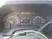 2010 Ford Econoline Cargo Commercial z VIN 1FTNS2EWXADA37043, wystawiony jako Copart lot #80500884 z przebiegiem 222 181 mil mil oraz Szkoda całkowita • Salvage title. Historia ofert i sprzedaży dostępna na DreamBid. Obrazek 9.