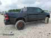 2020 Ram 1500 Rebel z VIN 1C6SRFLT6LN127034, wystawiony jako Copart lot #64791005 z przebiegiem 86 689 mil mil oraz Szkoda całkowita • Salvage title. Historia ofert i sprzedaży dostępna na DreamBid. Obrazek 3.