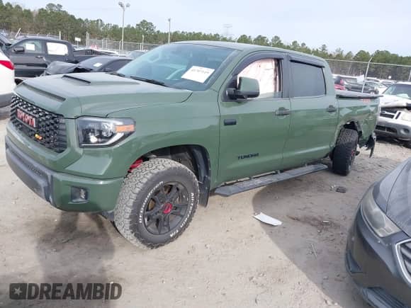 2020 Toyota Tundra SR5 z VIN 5TFDY5F15LX916448, wystawiony jako IAAI lot #41707119 z przebiegiem 59 397 mil mil oraz . Historia ofert i sprzedaży dostępna na DreamBid. Obrazek 2.