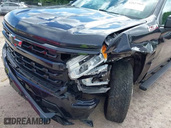 2023 Chevrolet Silverado 1500 RST with VIN 2GCUDEED3P1126138, listed as a IAAI auction lot 42827965 with 45,147 mi miles and . Bid and sale history available at DreamBid. Image 16.