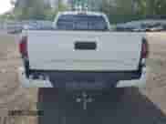 2020 Toyota Tacoma SR с VIN 3TYSZ5AN6LT001956, выставлен на аукционе Copart как лот 71068235 с пробегом 50 009 миль миль и Списание • Salvage title. История ставок и продаж доступна на DreamBid. Изображение 6.