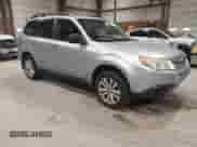 2012 Subaru Forester X Premium z VIN JF2SHADC9CH448112, wystawiony jako IAAI lot #43592598 z przebiegiem 105 556 mil mil oraz . Historia ofert i sprzedaży dostępna na DreamBid. Obrazek 1.