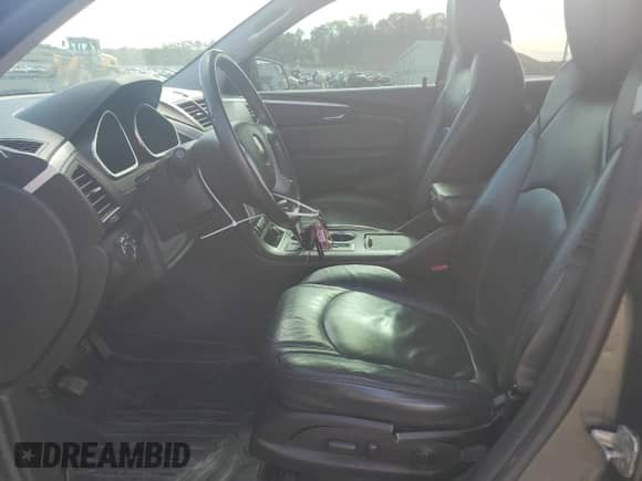 2011 Chevrolet Traverse 2LT with VIN 1GNKVJED4BJ146160, listed as a Copart auction lot 82506935 with 165,938 mi miles and Non repairable. Bid and sale history available at DreamBid. Image 7.