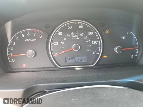 2010 Hyundai Elantra GLS с VIN KMHDU4AD9AU941421, выставлен на аукционе Copart как лот 69968025 с пробегом 75 278 миль миль и Списание • Salvage title. История ставок и продаж доступна на DreamBid. Изображение 9.