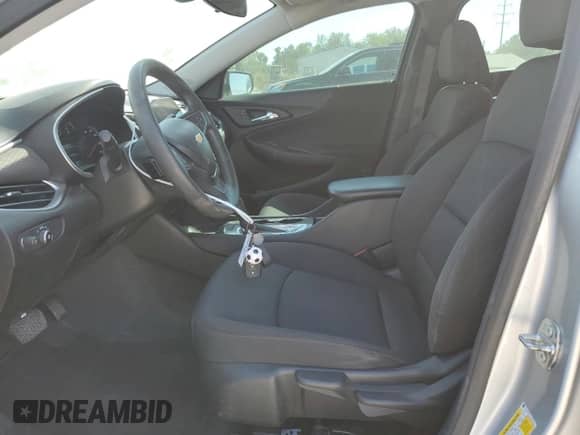 2020 Chevrolet Malibu LS with VIN 1G1ZB5STXLF065373, listed as a Copart auction lot 82064275 with 141,055 mi miles and Salvage title. Bid and sale history available at DreamBid. Image 7.