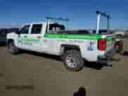 2017 Chevrolet Silverado 3500HD Work Truck с VIN 1GC4KYCY8HF198444, выставлен на аукционе Copart как лот 43447745 с пробегом 153 956 миль миль и Списание • Salvage title. История ставок и продаж доступна на DreamBid. Изображение 2.