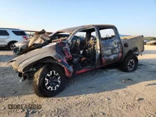 2023 Toyota Tacoma SR с VIN 3TMCZ5AN2PM536529, выставлен на аукционе Copart как лот 80729225 с пробегом Не указан миль и На запчасти • Non repairable. История ставок и продаж доступна на DreamBid. Изображение 1.