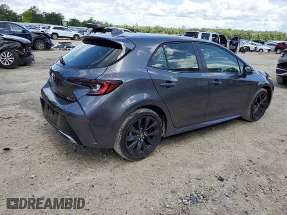 2025 Toyota Corolla XSE with VIN JTNC4MBE5S3233404, listed as a Copart auction lot 59495425 with 4,532 mi miles and Salvage title. Bid and sale history available at DreamBid. Image 3.