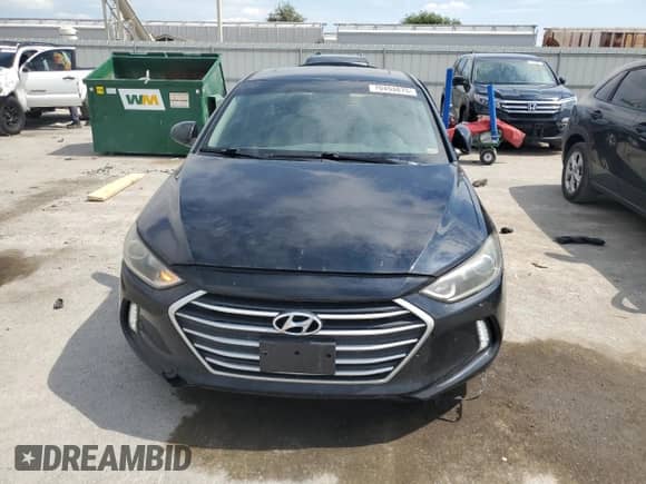 2018 Hyundai Elantra SEL z VIN 5NPD84LF6JH274907, wystawiony jako Copart lot #70494875 z przebiegiem 186 268 mil mil oraz Szkoda całkowita • Salvage title. Historia ofert i sprzedaży dostępna na DreamBid. Obrazek 5.