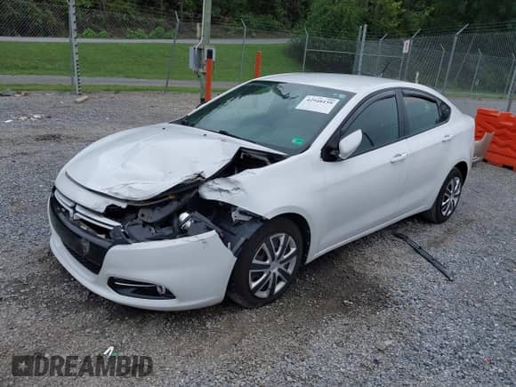 2013 Dodge Dart SXT with VIN 1C3CDFBAXDD122829, listed as a IAAI auction lot 42948159 with 75,130 mi miles and . Bid and sale history available at DreamBid. Image 20.