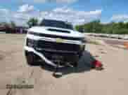 2024 Chevrolet Silverado 2500HD Custom с VIN 1GC4YME77RF231625, выставлен на аукционе Copart как лот 69311755 с пробегом 61 611 миль миль и Списание • Salvage title. История ставок и продаж доступна на DreamBid. Изображение 5.